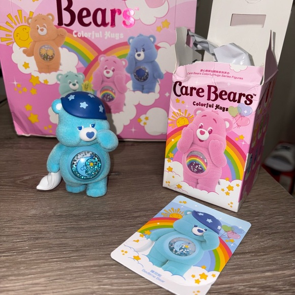 100% AUTHENTIC - Pop Mart Care Bears Colorful Hugs Series Figures Bedtime Bear - Picture 1 of 7
